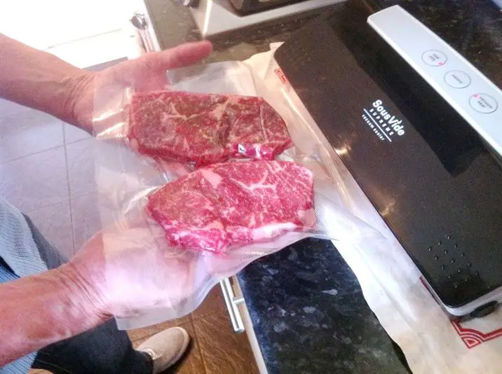 Sous Vide Wagyu Sirloin and Thrice-Cooked Chips, Lay The Table