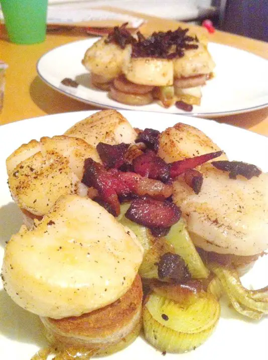 Flavours of the Sea: Scallops and White Pudding with Leeks, Lay The Table