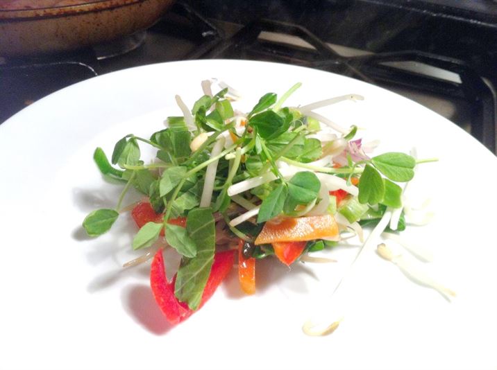 Thai Beef Salad, Lay The Table