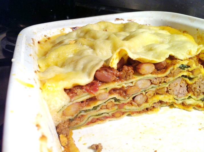 Spicy Latin Lasagne with Manchego Cheese Sauce, Lay The Table