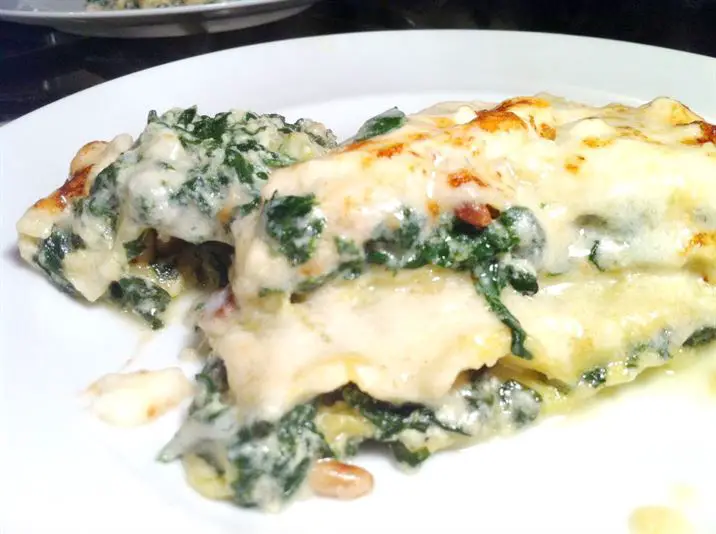 Delia Smiths Spinach and Ricotta Lasagne with Pine Nuts, Lay The Table