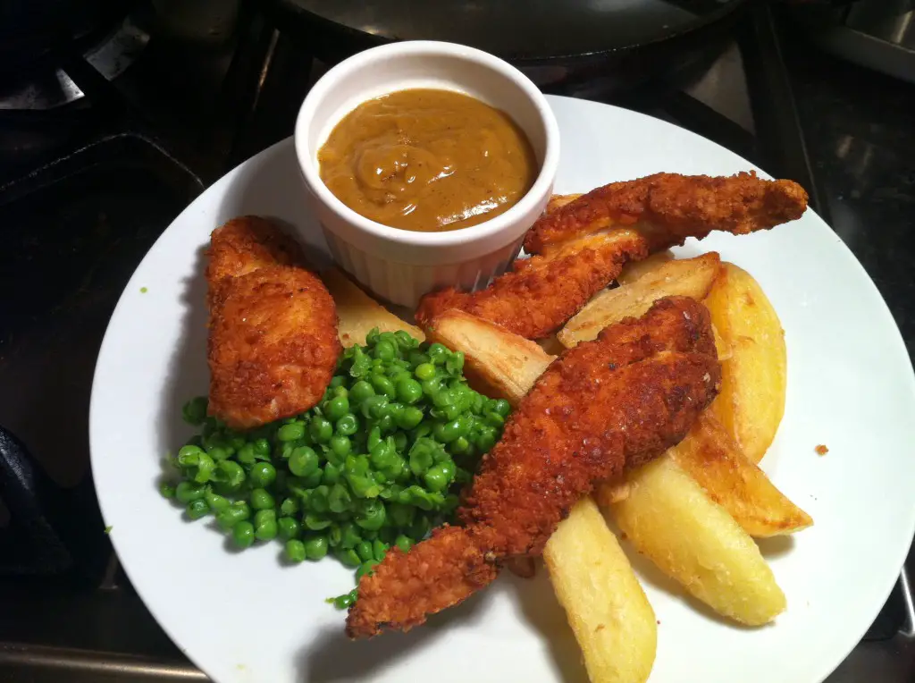 Posh Chicken, Chips, Mushy Peas and Chip Shop-Style Curry Sauce, Lay The Table