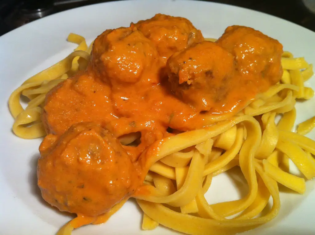 Nutty Pork Meatballs with Five-Veg Pasta Sauce, Lay The Table