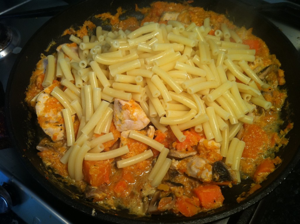 Cooking For Kids: Ellas Kitchens Chicken, Squash and Carrot Macaroni Bake, Lay The Table