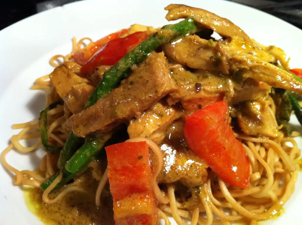 Ready in 10¦Super Simple Thai Green Leftover Chicken Curry, Lay The Table