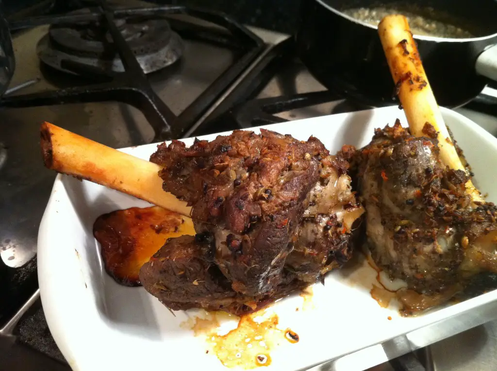 Lamb Shank Vindaloo, Lay The Table