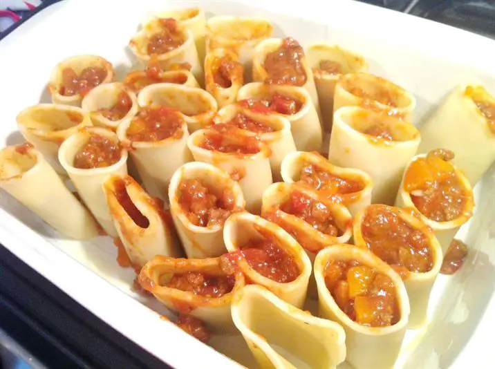 Baked Paccheri Pasta with Bolognese and Grana Padano Sauce, Lay The Table