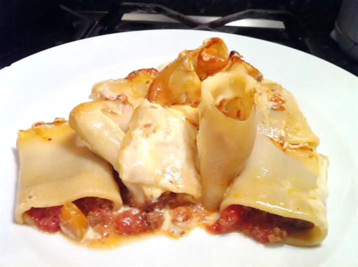 Baked Paccheri Pasta with Bolognese and Grana Padano Sauce, Lay The Table