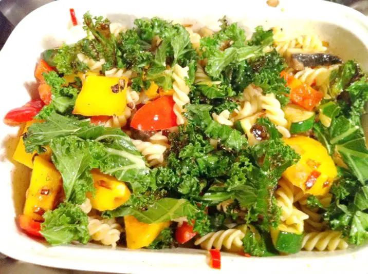 Veggie Pasta Bake with an Applewood Spreadable Smoky Twist, Lay The Table