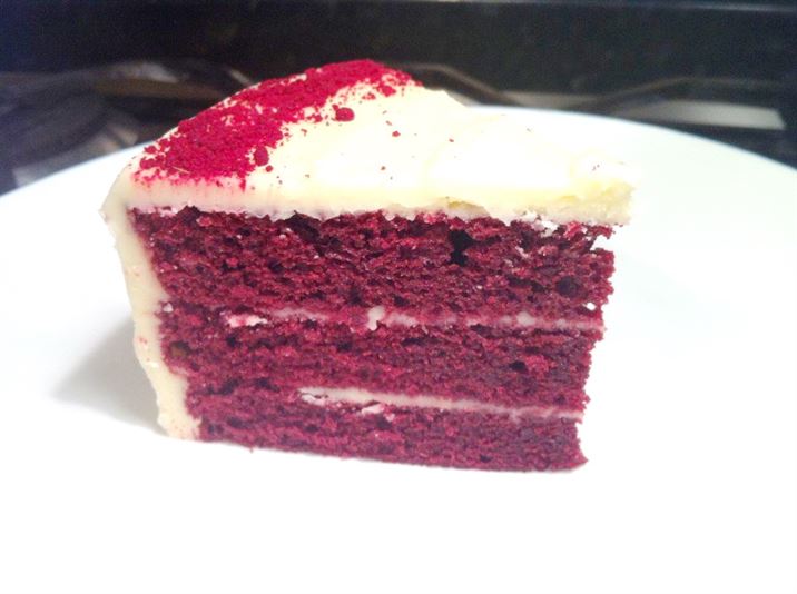 Review: Tesco finest* Red Velvet Cake, Lay The Table