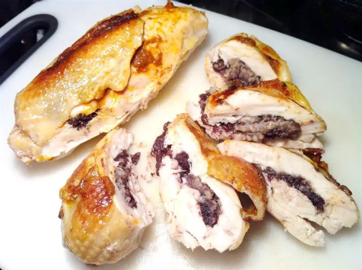Sous Vide Chicken Breast Stuffed with Haggis, Black Pudding and Umami, Lay The Table