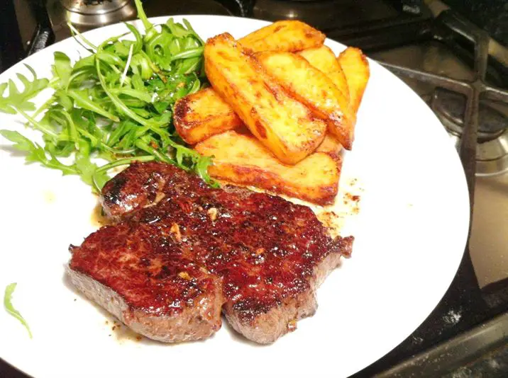 Fillet Steak with Wasabi Butter and Triple-Cooked Chips, Lay The Table