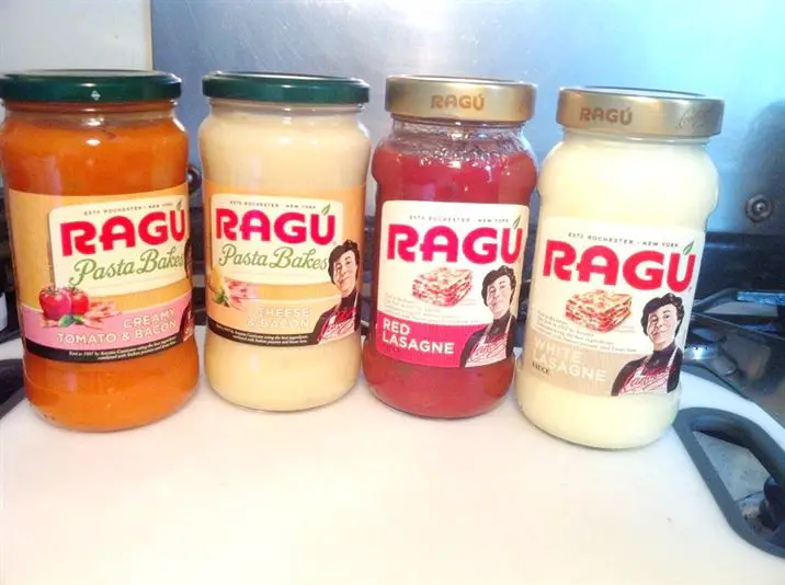 Review: Ragu Creamy Tomato and Bacon Sauce for Pasta Bake, Lay The Table