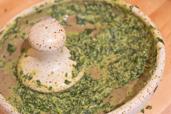 Nigel Slater&#8217;s Simple Suppers style pestle &#038; mortar, Lay The Table