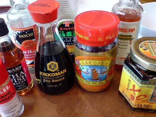 How To Make Chinese Hot Pot Dipping Sauces, Lay The Table