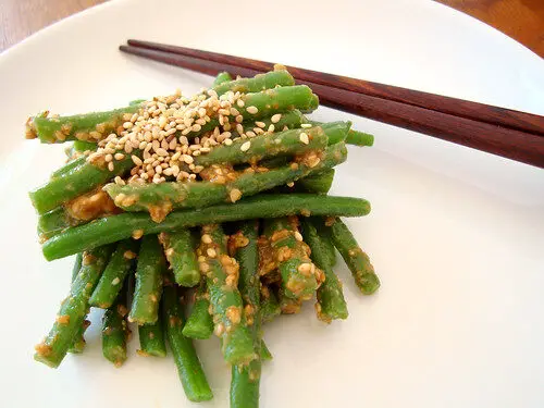 How To Make Japanese Beans With Sesame And Miso Dressing, Lay The Table