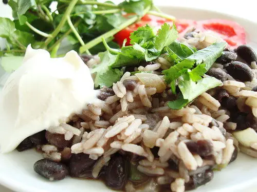 How To Make Costa Rican Gallo Pinto, Lay The Table