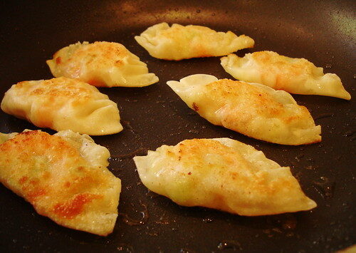 How To Make Japanese Fried Prawn Gyoza, Lay The Table