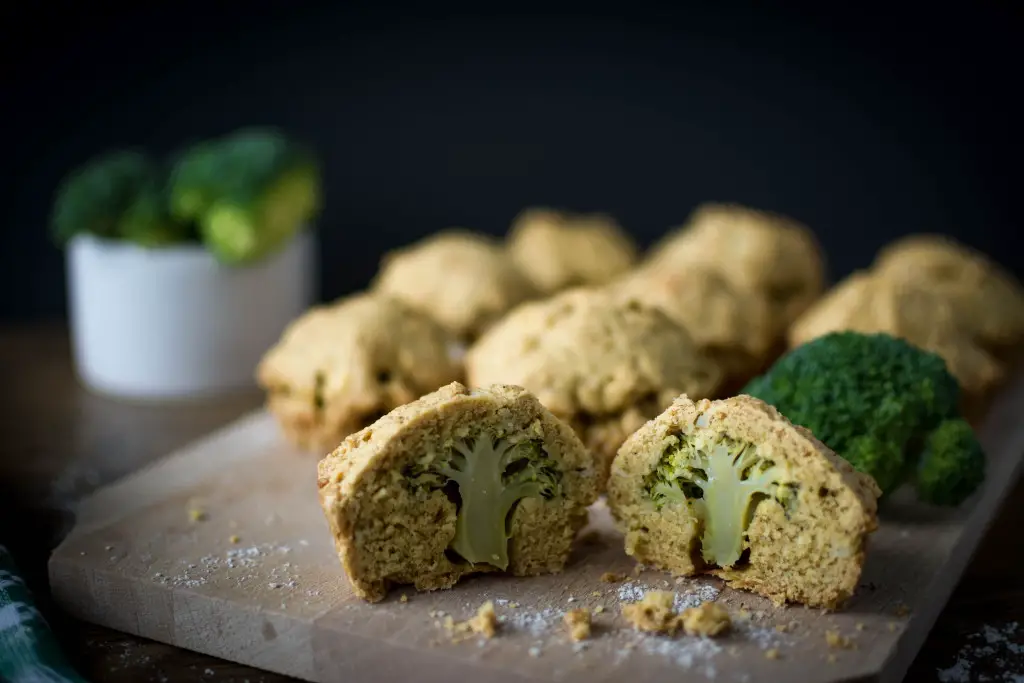 broccoli-muffins-feature-1024x683