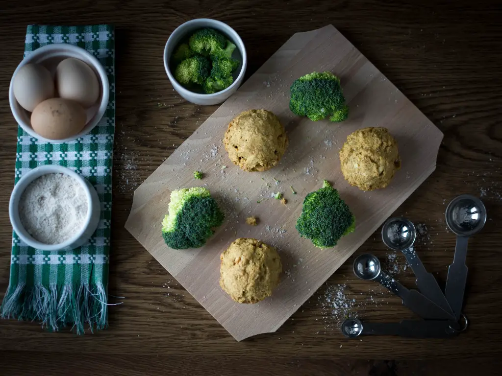 BROCCOLI MUFFINS, Lay The Table