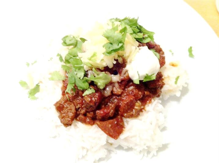 Beef and chorizo chilli, Lay The Table