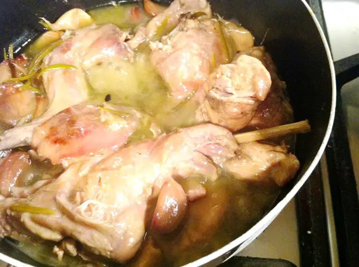 Wild Rabbit Confit with 30 Cloves of Garlic and Rosemary, Lay The Table