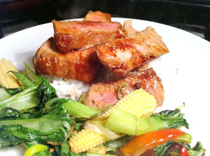 Exotic Meats Taste Test: Zebra Fillet Steaks with Teriyaki Sauce and Coconut Rice, Lay The Table