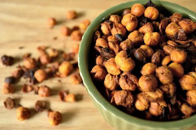 Vegan Bacony Roasted Chickpeas, Lay The Table