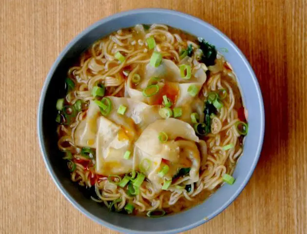 Mushroom Miso Ramen with Wontons and Spinach, Lay The Table