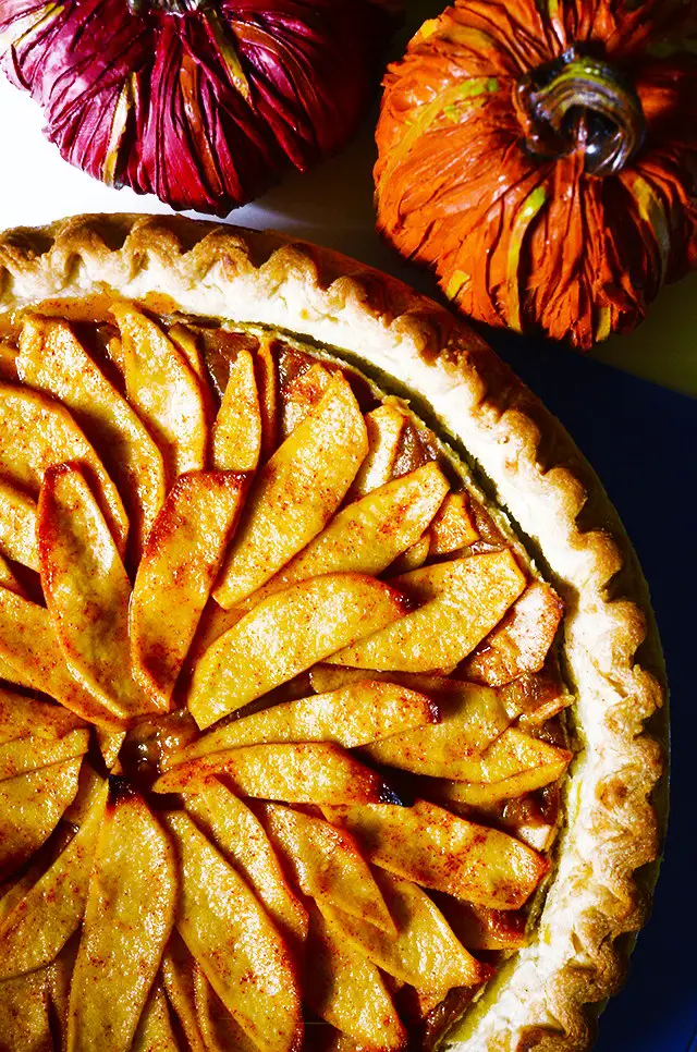 Open-Faced Vegan Pumpkin Apple Pie, Lay The Table