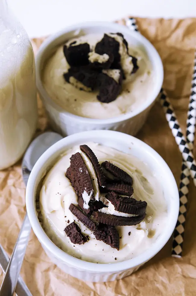 90 Second Vegan Cookies and Cream Mug Cake, Lay The Table