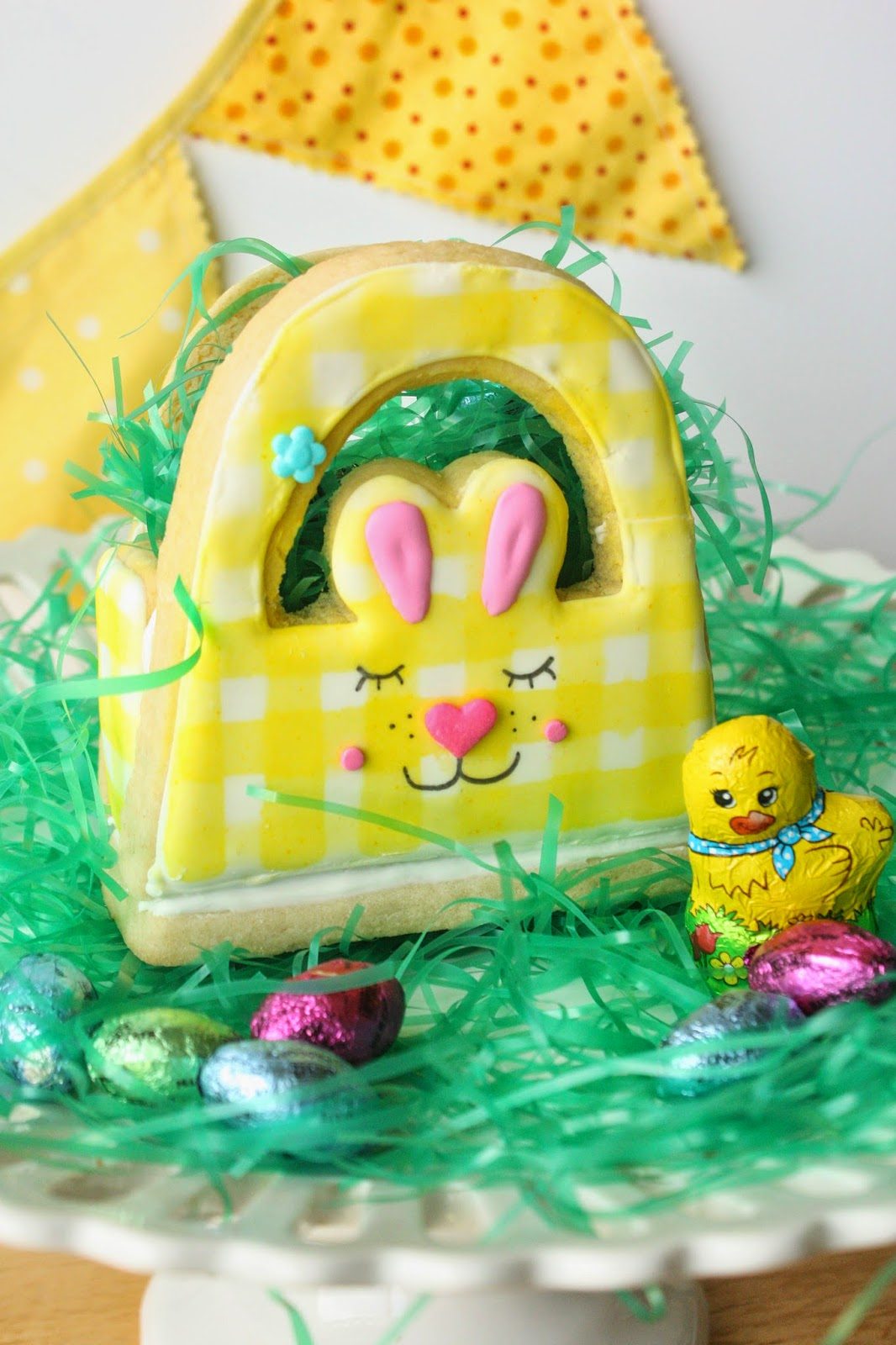 3D Bunny Basket Cookie for Easter, Lay The Table