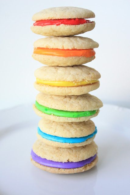 Double Vanilla Delights~Rainbow Cookies, Lay The Table