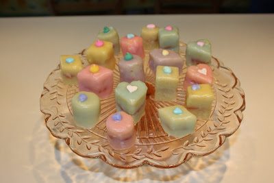 Petit Fours, Lay The Table