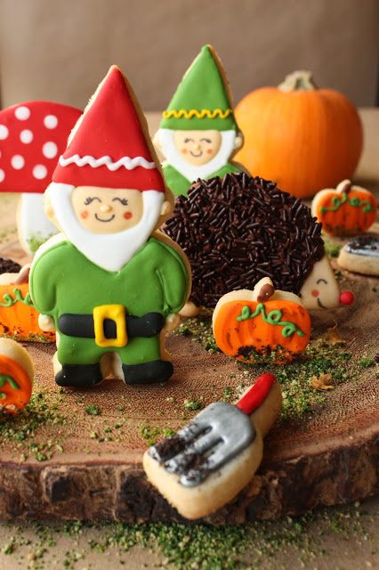Gnome Pumpkin Patch Cookies, Lay The Table