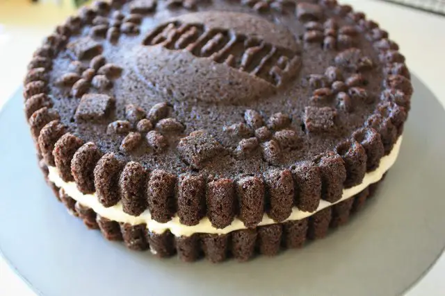 Giant OREO Cookie Cake