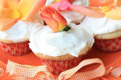 Strawberry~Rose Cupcakes, Lay The Table