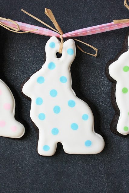 Chocolate Bunny Cookie Garland, Lay The Table