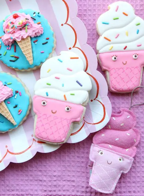 {More} Ice Cream Cone Cookies, Lay The Table