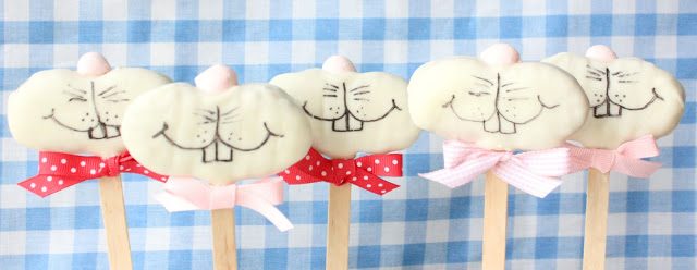 Mini Funny Bunny Nutter Butter Cookie Pops, Lay The Table