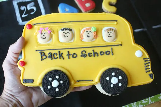 Big Yellow School Bus Cookie, Lay The Table