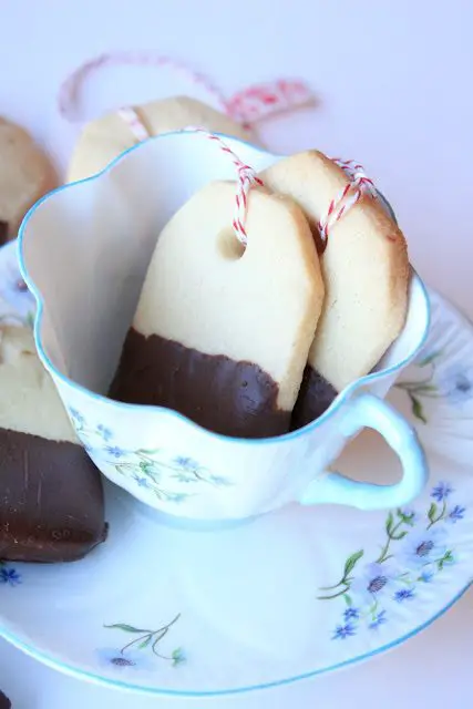 Tea Bag Cookies, Lay The Table