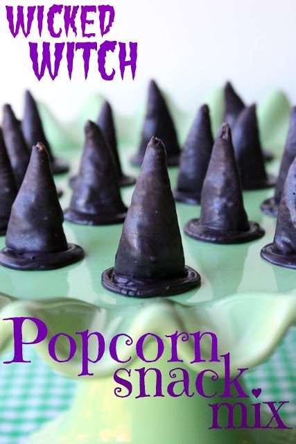 Wicked Witch Popcorn Snack Mix, Lay The Table